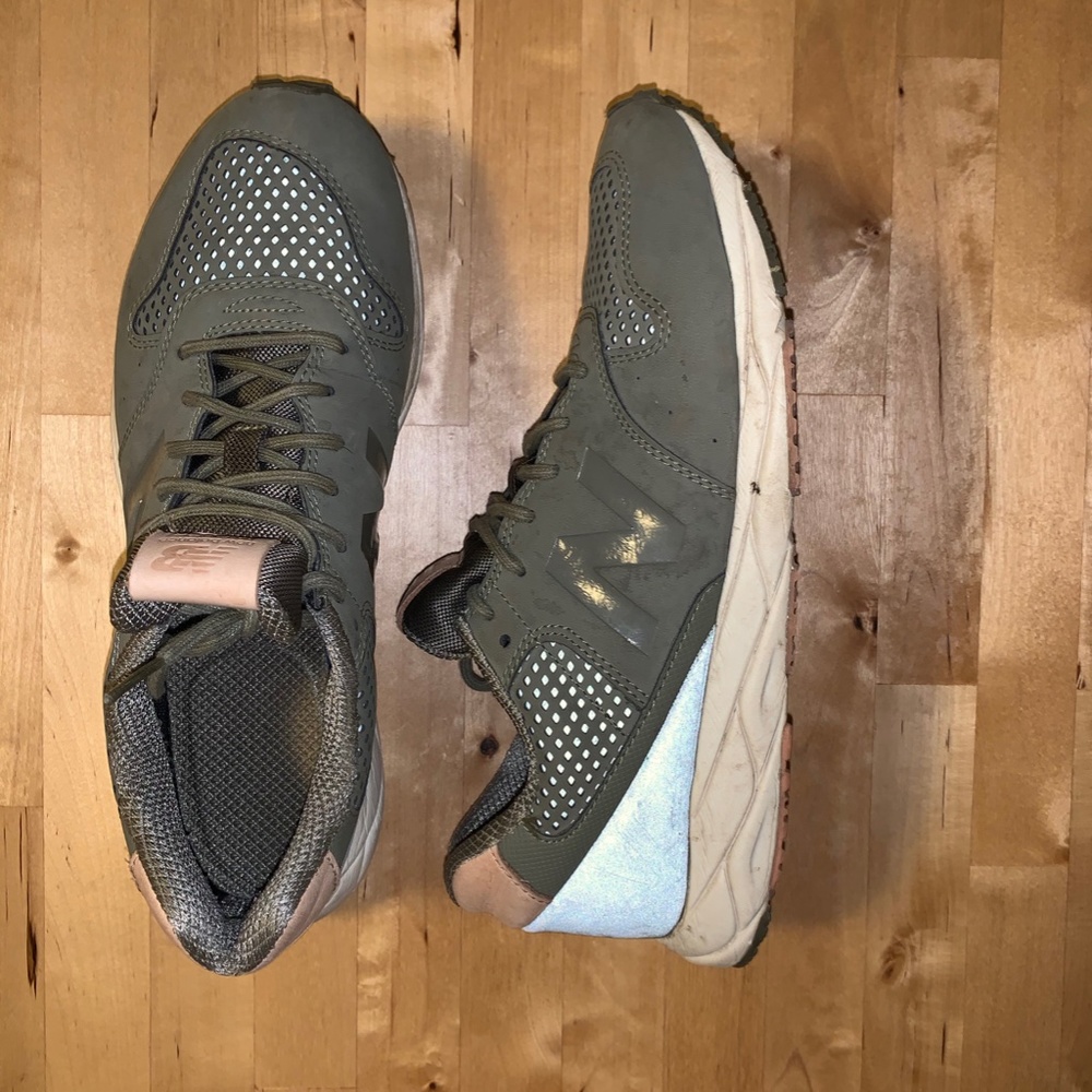 New Balance Sneakers